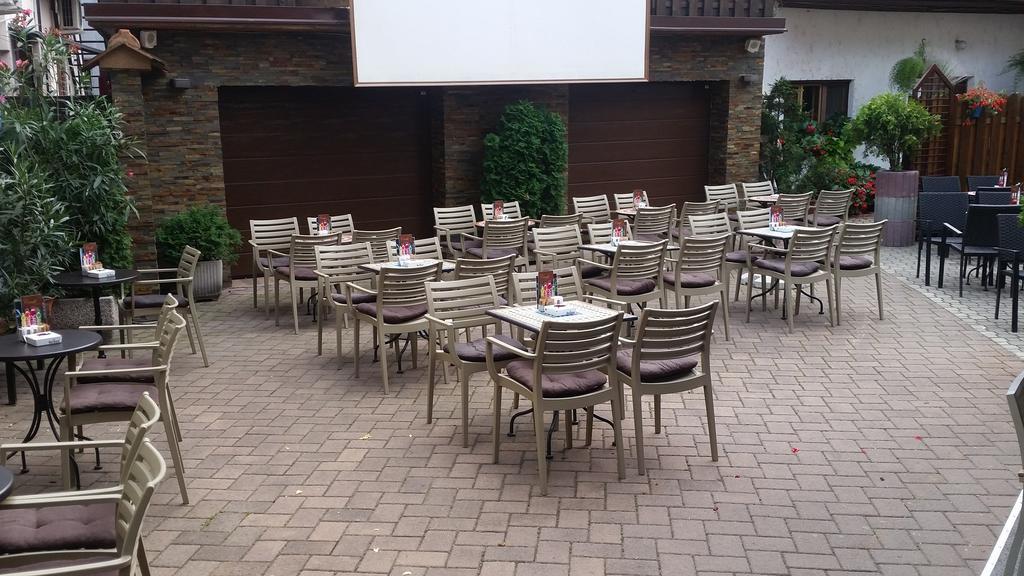Rooms Hiša Divino Ptuj Buitenkant foto